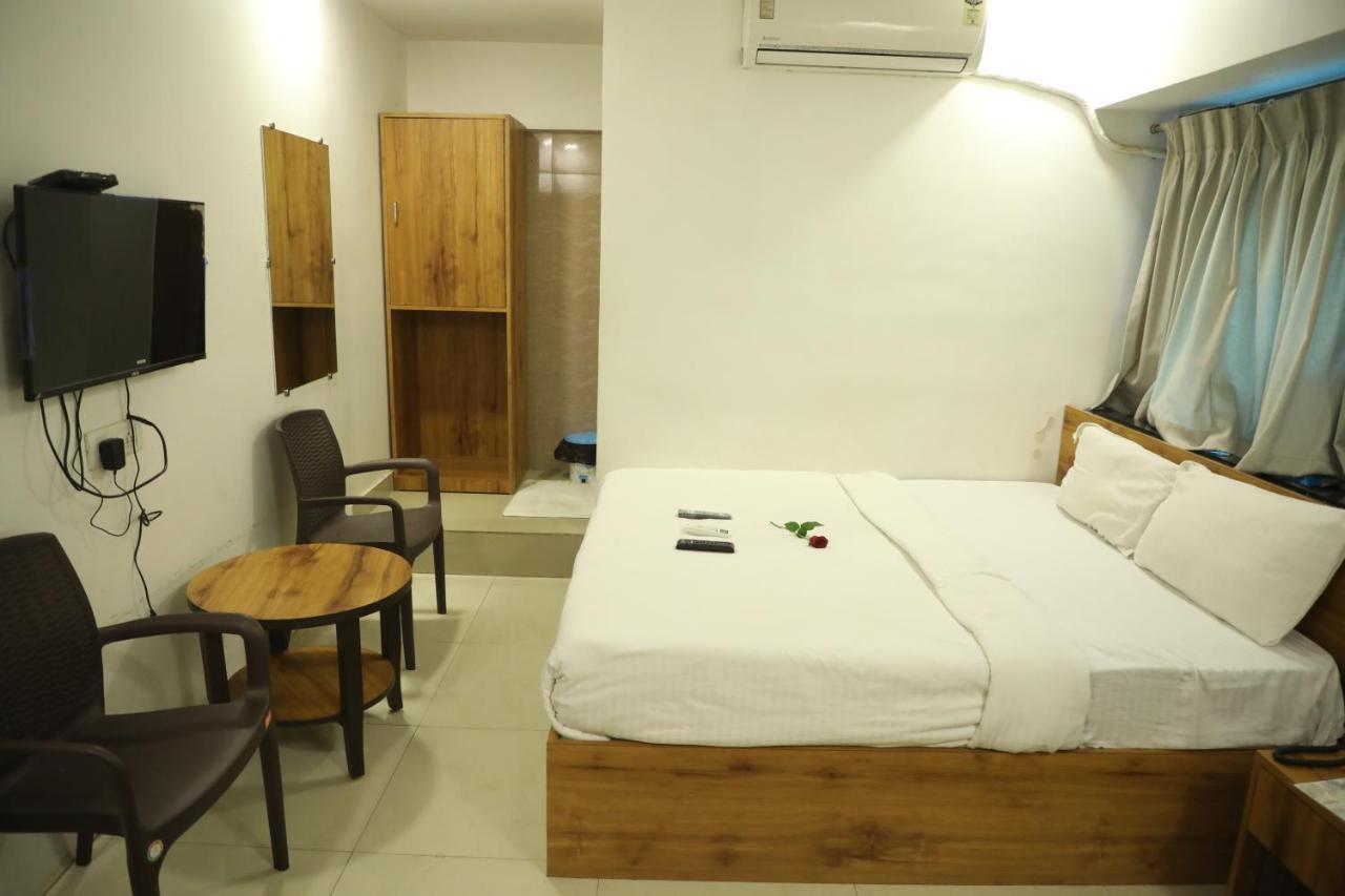 Hotel Shiv Leela Grand Мумбаи Экстерьер фото