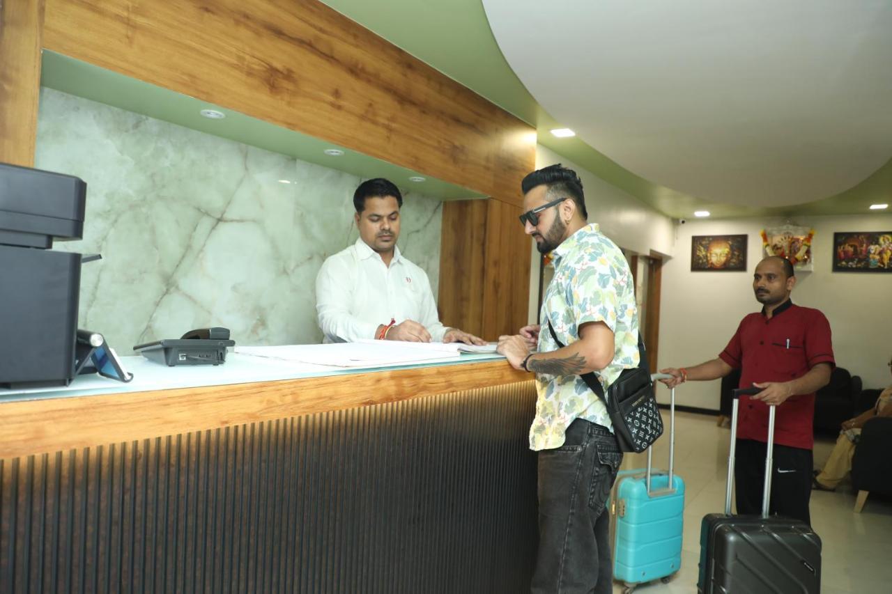 Hotel Shiv Leela Grand Мумбаи Экстерьер фото