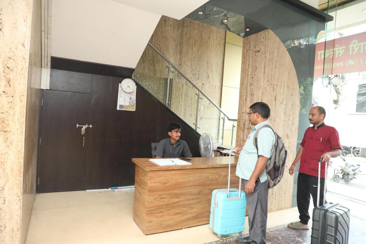Hotel Shiv Leela Grand Мумбаи Экстерьер фото